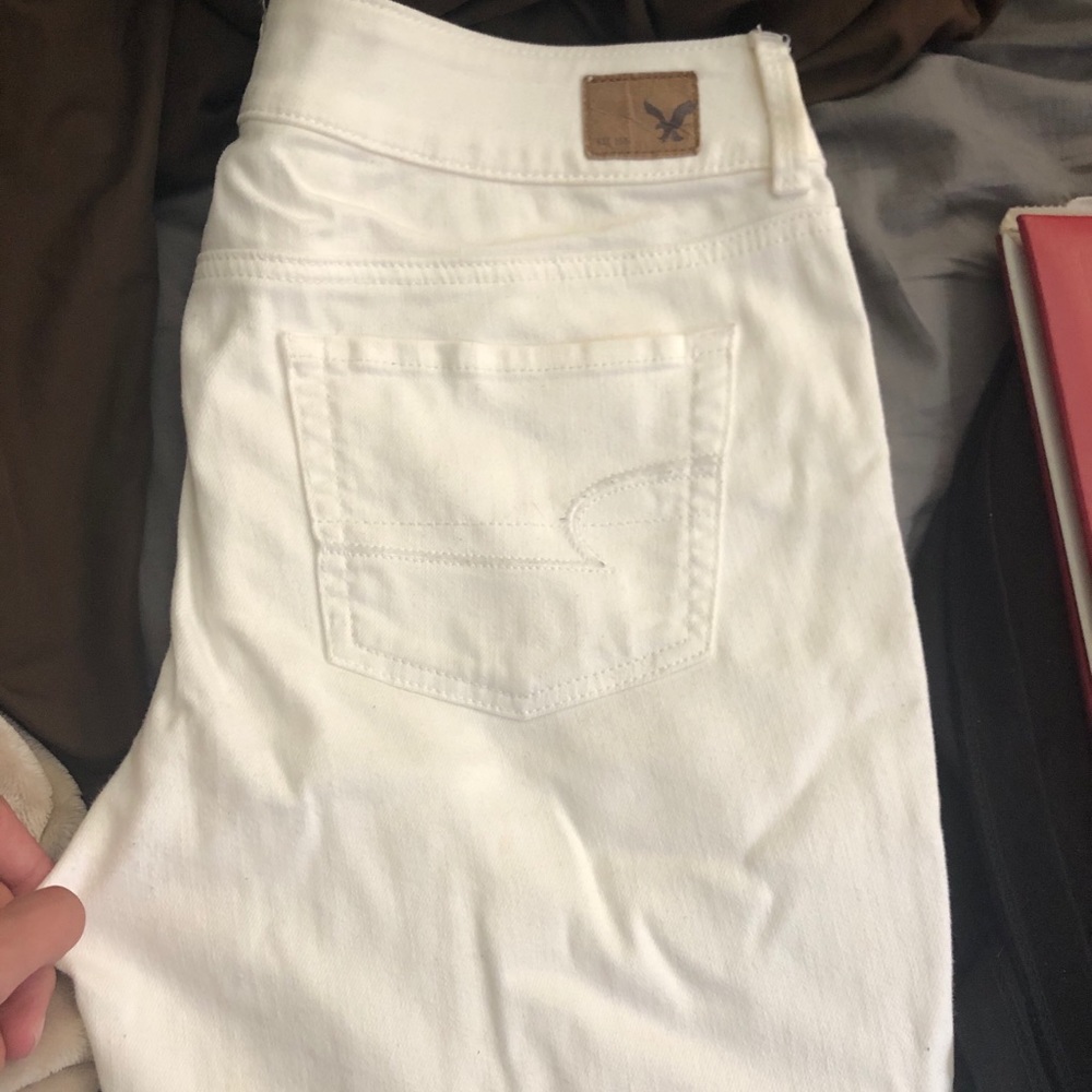 White AE Artist Crop Jean